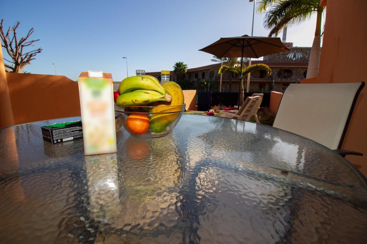 Duplex Meloneras With Free Wifi And Private Garden Villa Exterior photo